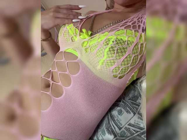 AlisaKisa555 live cam preview