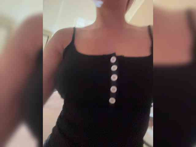 AlisaKisa555 webcam