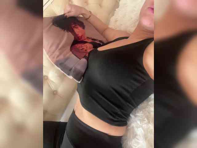 AlisaKisa555 webcam