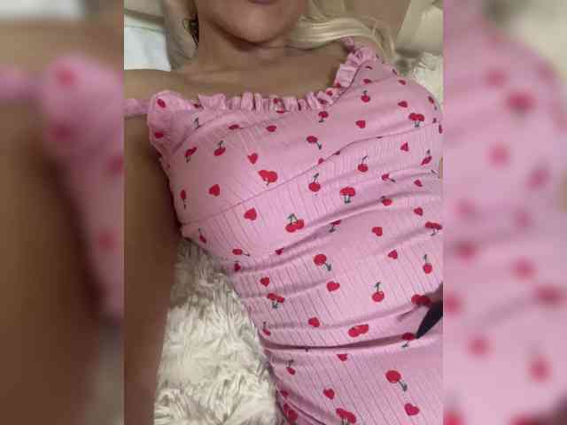 AlisaKisa555 webcam