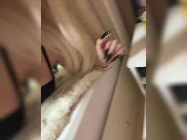 AlisaKisa555 webcam