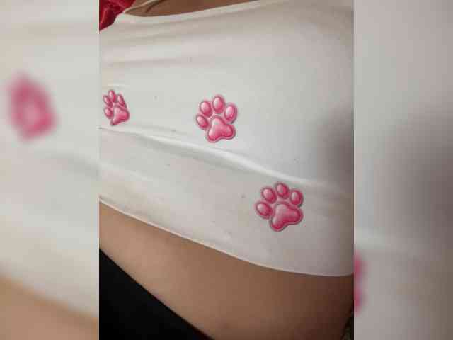 AlisaKisa555 webcam