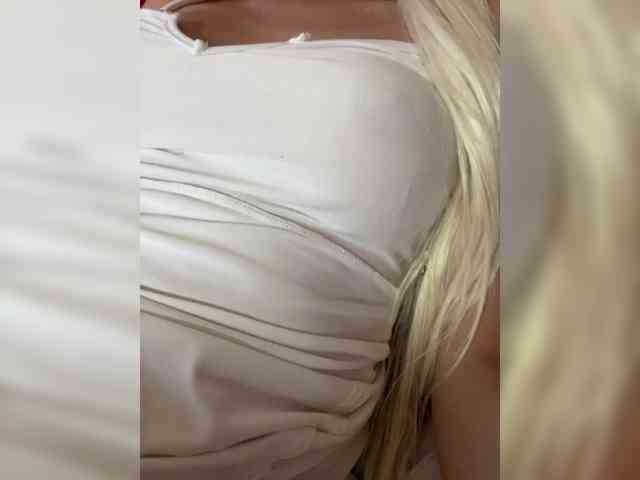 AlisaKisa555 webcam