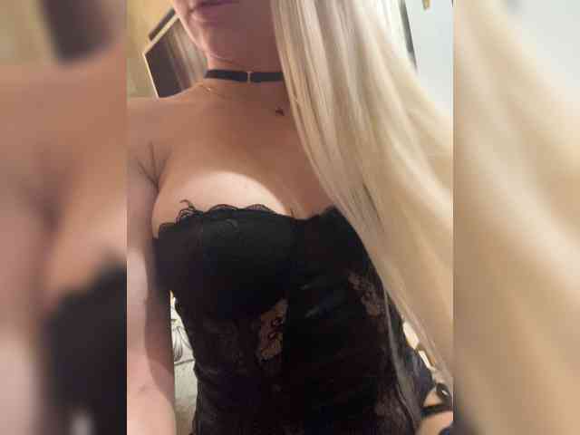 AlisaKisa555 webcam