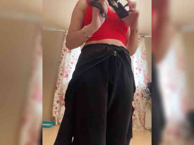 AlisaKisa555 webcam