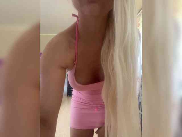AlisaKisa555 webcam