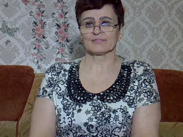 PaulaGolden live cam preview