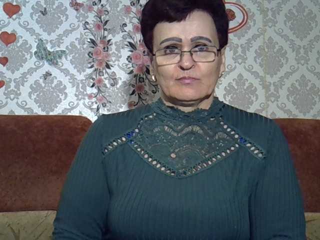 PaulaGolden — live female cam