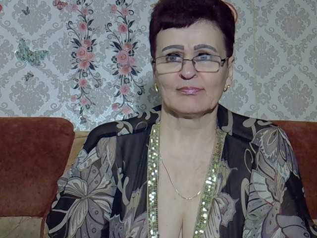 PaulaGolden live cam preview