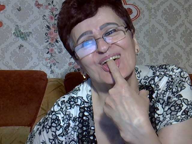 PaulaGolden live cam preview