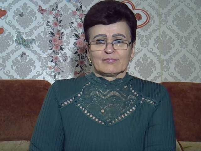 PaulaGolden live cam on BongaCams
