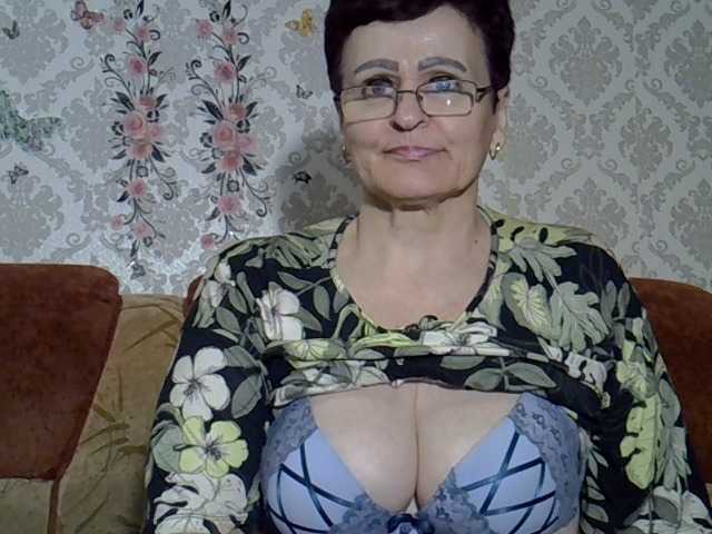 PaulaGolden live cam on BongaCams