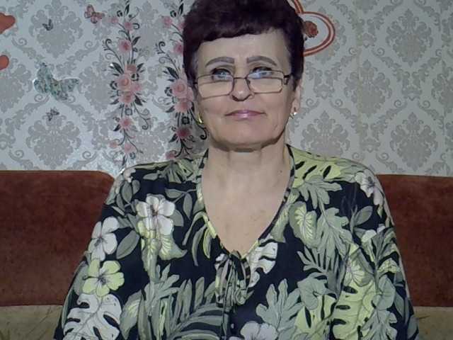 PaulaGolden live cam preview