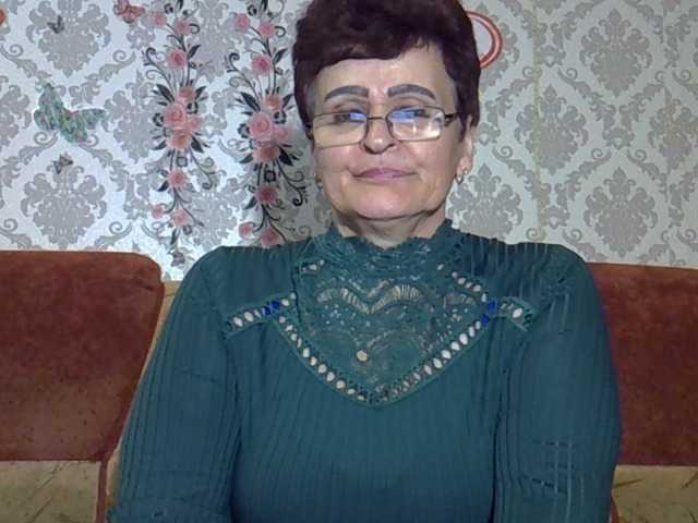 PaulaGolden live cam preview