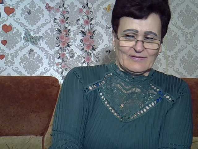 PaulaGolden live cam on BongaCams