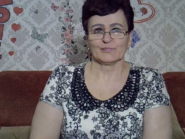 PaulaGolden live cam on BongaCams