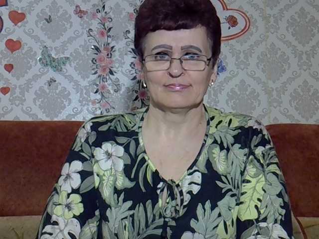 PaulaGolden live cam preview