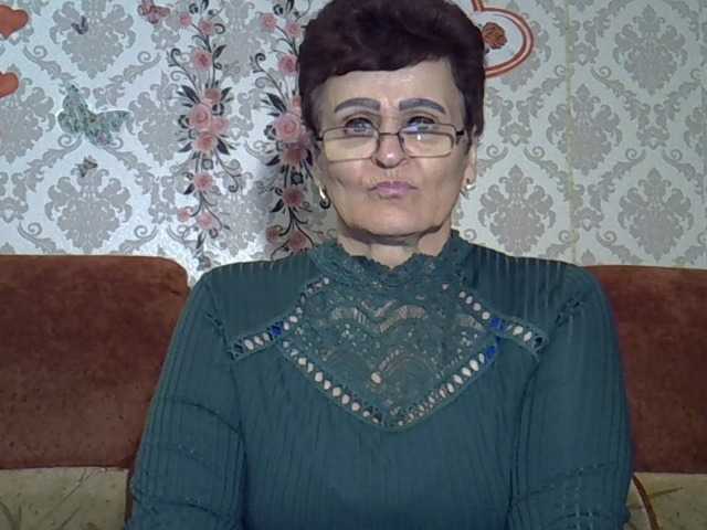 PaulaGolden live cam preview