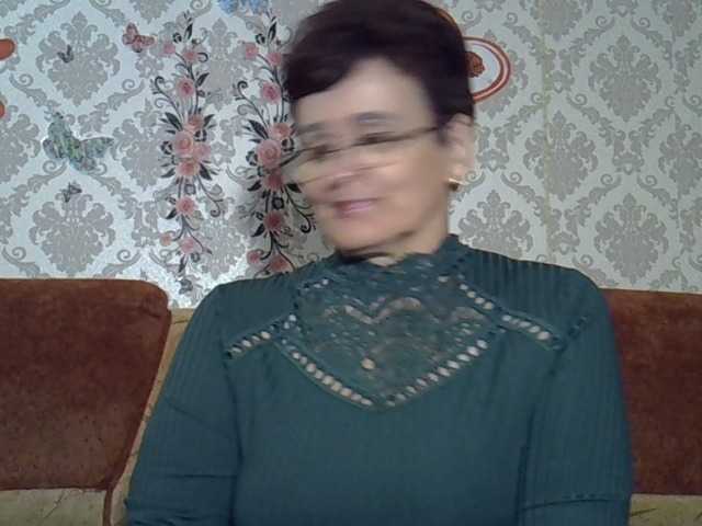 PaulaGolden live cam on BongaCams
