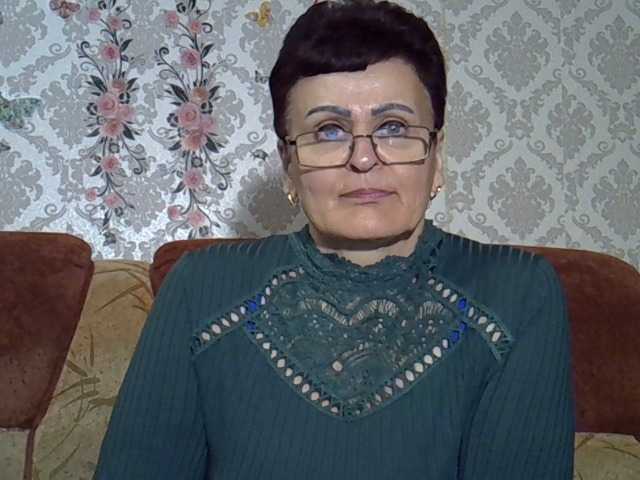 PaulaGolden's BongaCams show and profile