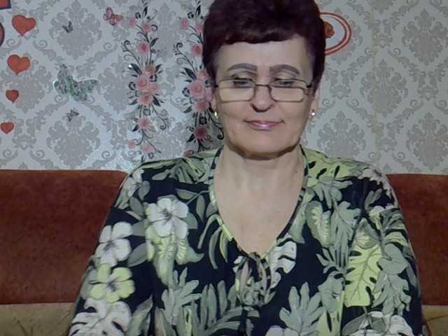 PaulaGolden live cam preview