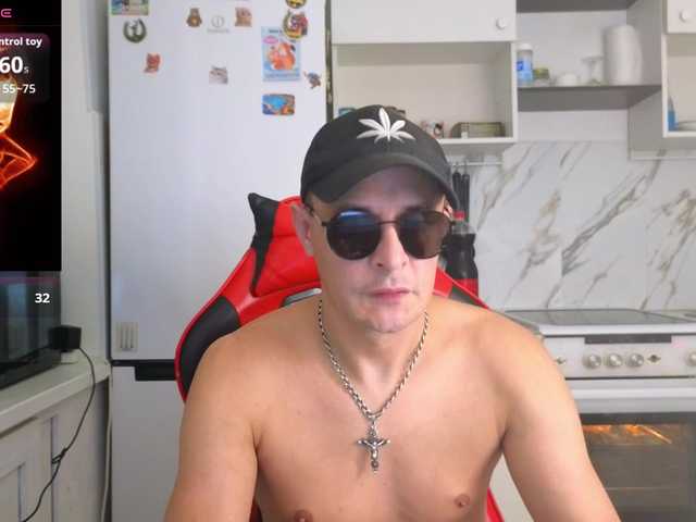 boy27boy — live male cam