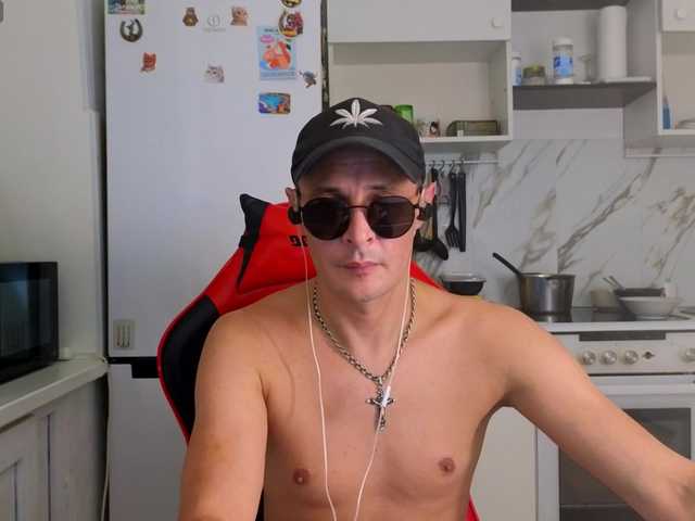 boy27boy — live male cam
