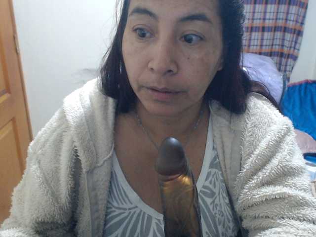 le modèle Siblleyx est en webcam porno dans un show sur le site bongacams, il possède les tags suivants: Latino/Hispanic,Brunette,Trimmed