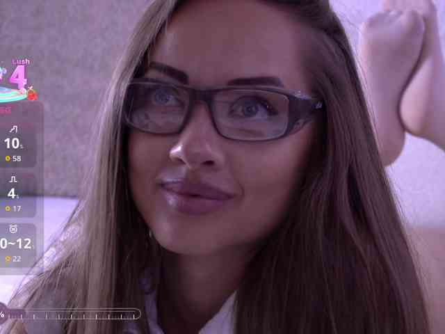_JenniferBomb webcam