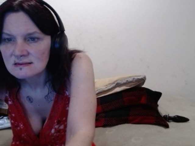 hotmodel1984 live cam on BongaCams
