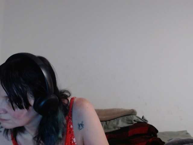hotmodel1984 live cam on BongaCams