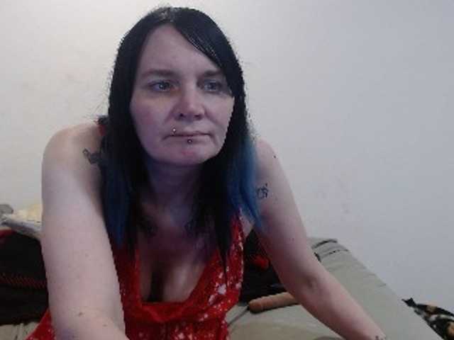 hotmodel1984 live cam on BongaCams