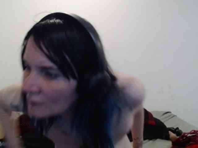 hotmodel1984 webcam