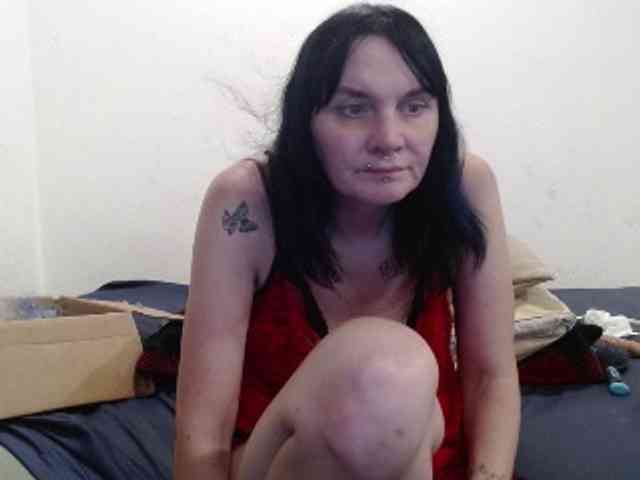 hotmodel1984 webcam