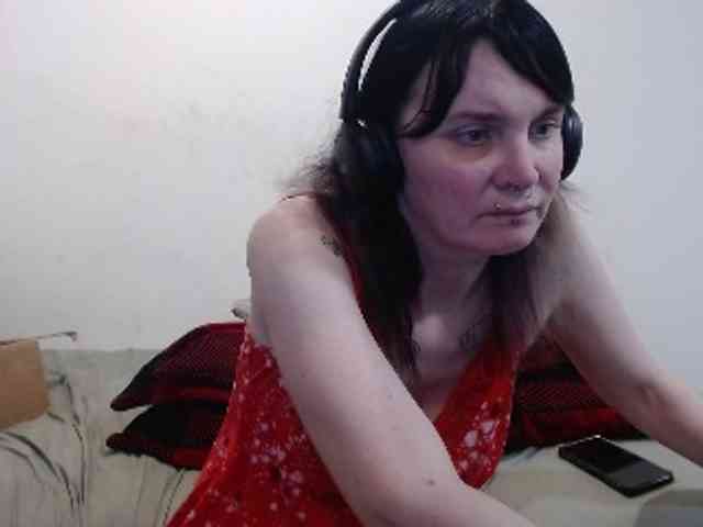hotmodel1984 webcam