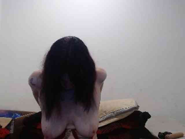 hotmodel1984 webcam