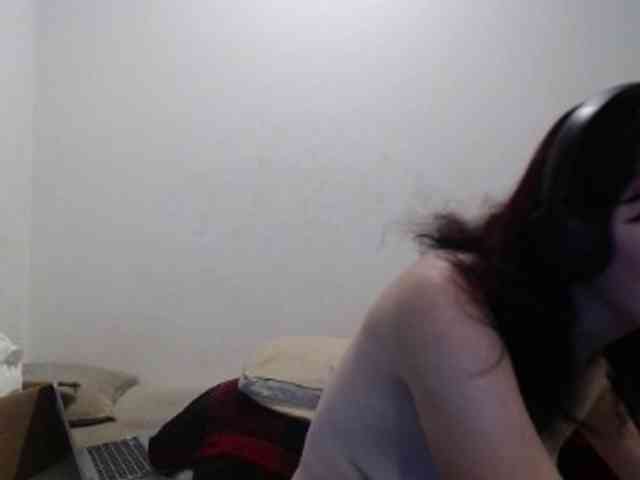 hotmodel1984 webcam