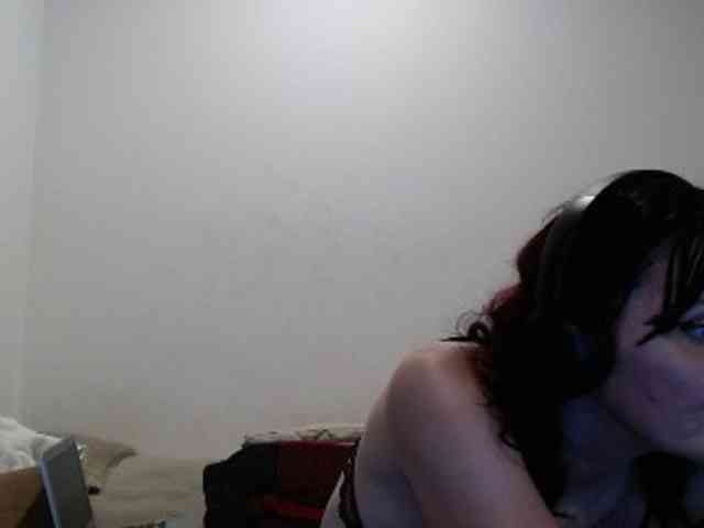hotmodel1984 webcam