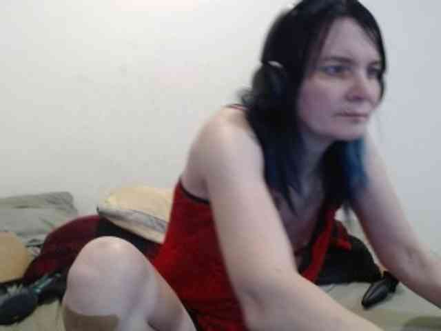 hotmodel1984 webcam