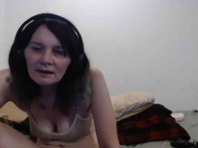 hotmodel1984 webcam