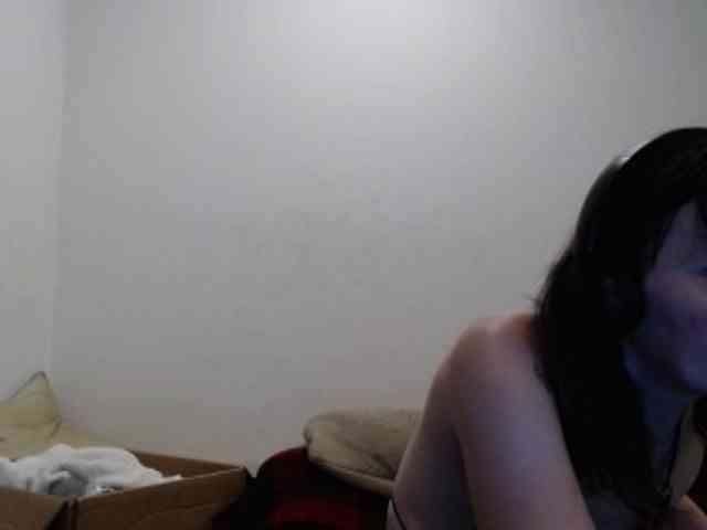 hotmodel1984 webcam