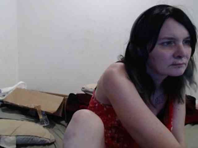 hotmodel1984 webcam
