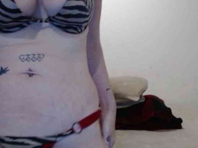 hotmodel1984 webcam