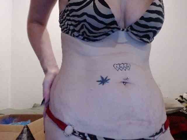 hotmodel1984 Live Webcam on BongaCams