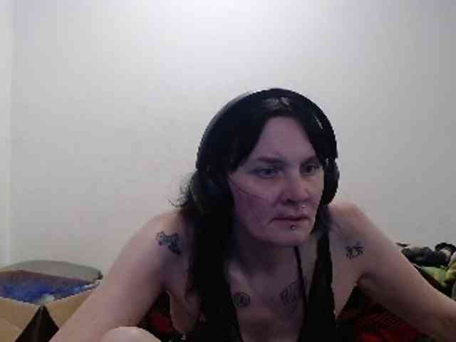 hotmodel1984 Live Webcam on BongaCams
