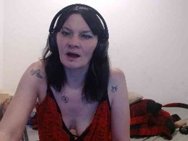 hotmodel1984 webcam