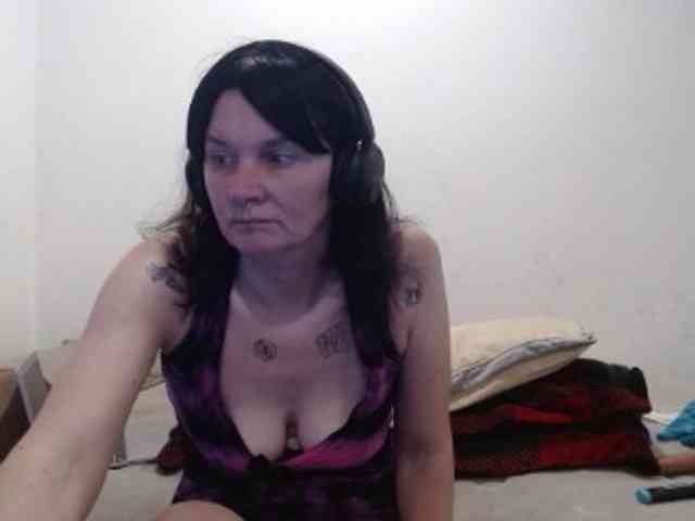 hotmodel1984 hotmodel1984