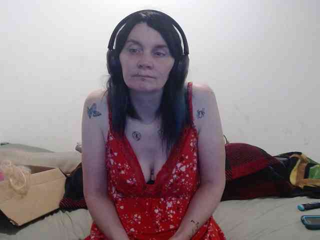 hotmodel1984 webcam