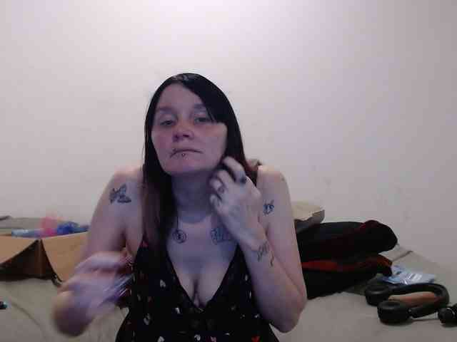 hotmodel1984 webcam