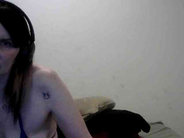 hotmodel1984 webcam